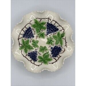 VTG Pretty  Scalloped Edge Ceramic Bowl Purple Grape Leaf  Handpainted Textured